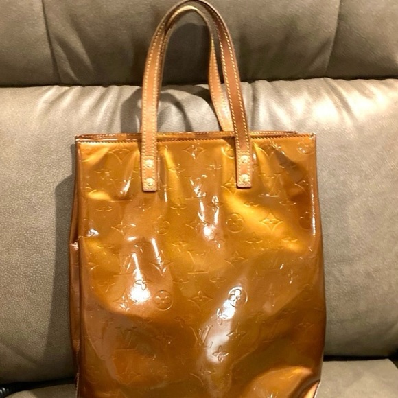 Louis Vuitton Tote Bag - Picture 2 of 10